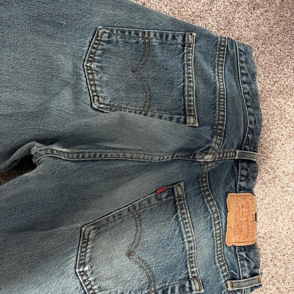 Distressed Levi’s 501 Blue Jeans - Picture 6 of 15